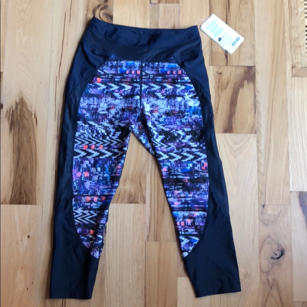 Athleta Colorblock Tri-Ssential Swim Capri, Size S